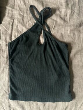 Ribbed Cross-Back Tank Top — Black